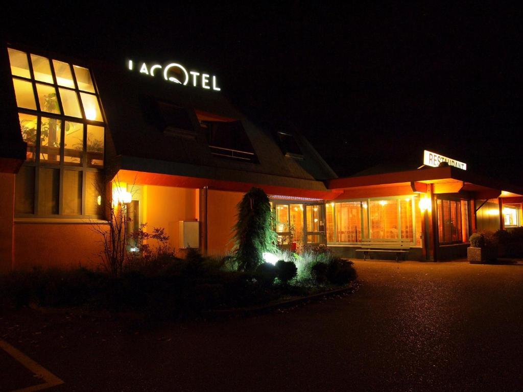 Hotel Lacotel Avenches Kültér fotó
