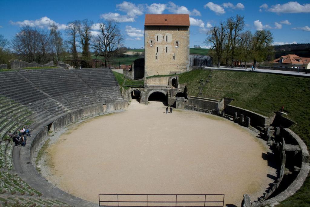 Hotel Lacotel Avenches Kültér fotó